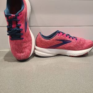 Brooks Launch sneakers  